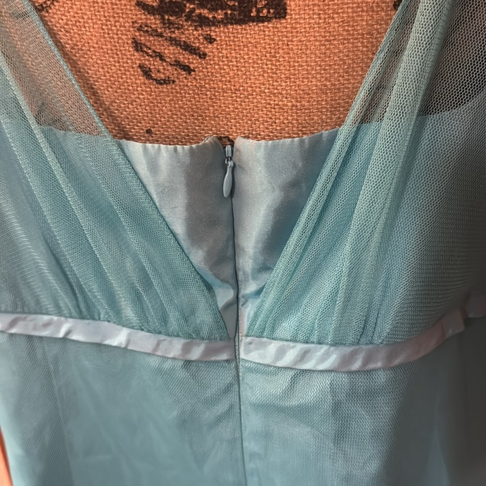 David’s Bridal🩵 teal dress like new - Picture 8 of 12